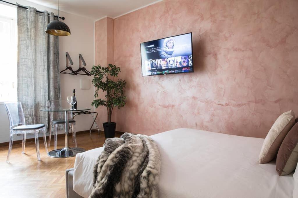 Pink Intimate Jacuzzi Suite Trastevere - Top Collection روما المظهر الخارجي الصورة